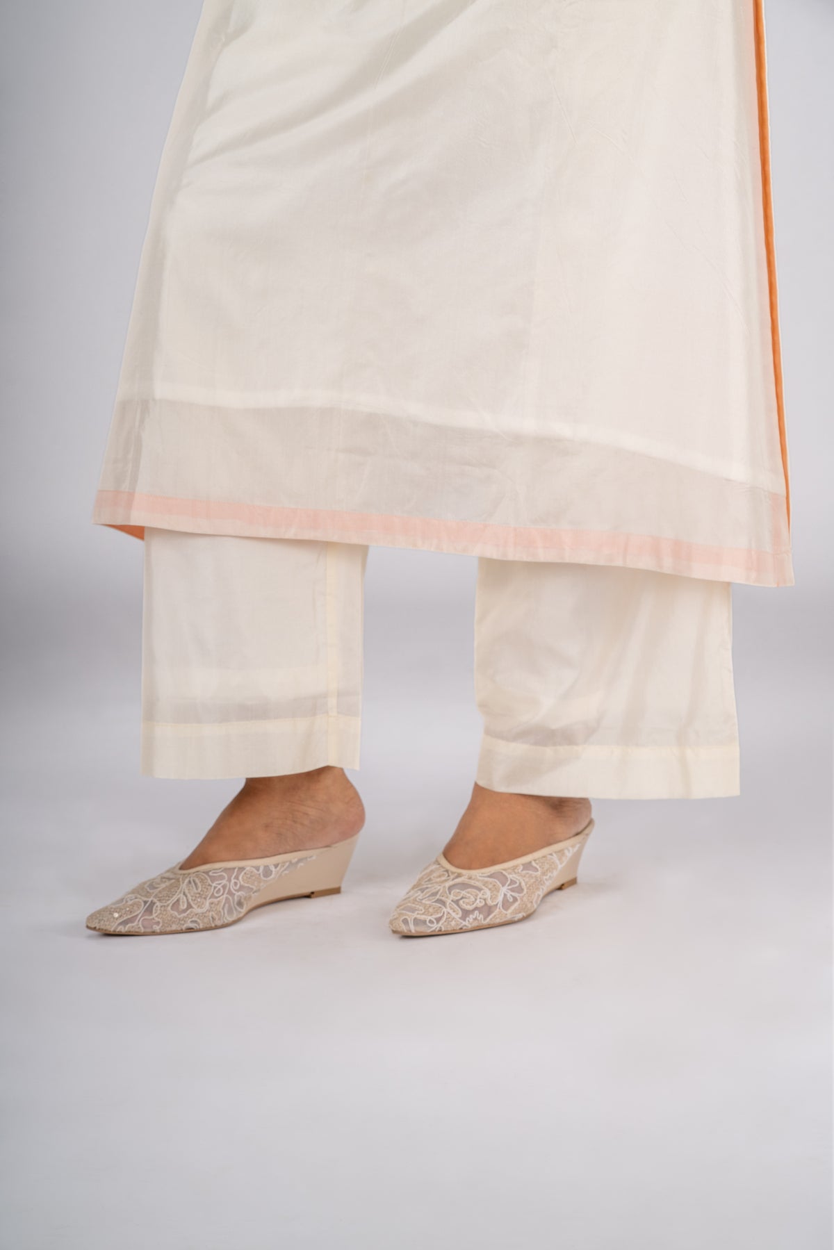 Mogra Viscose Kurta Set