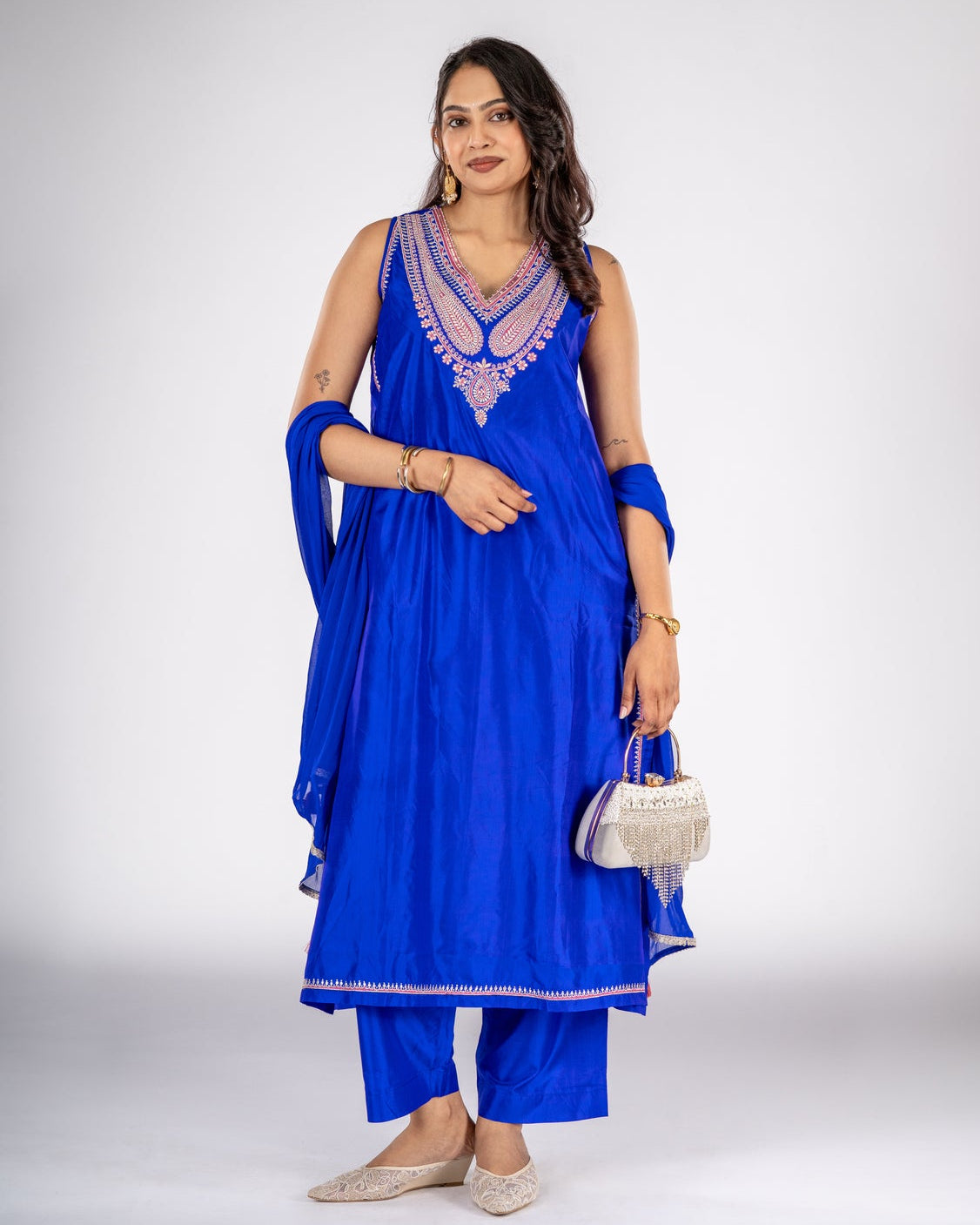 Neelkamal Viscose Suit Set