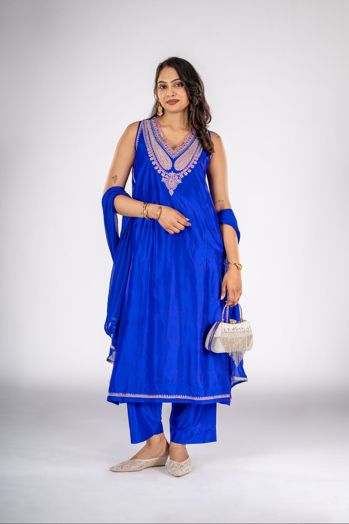 Neelkamal Viscose Suit Set