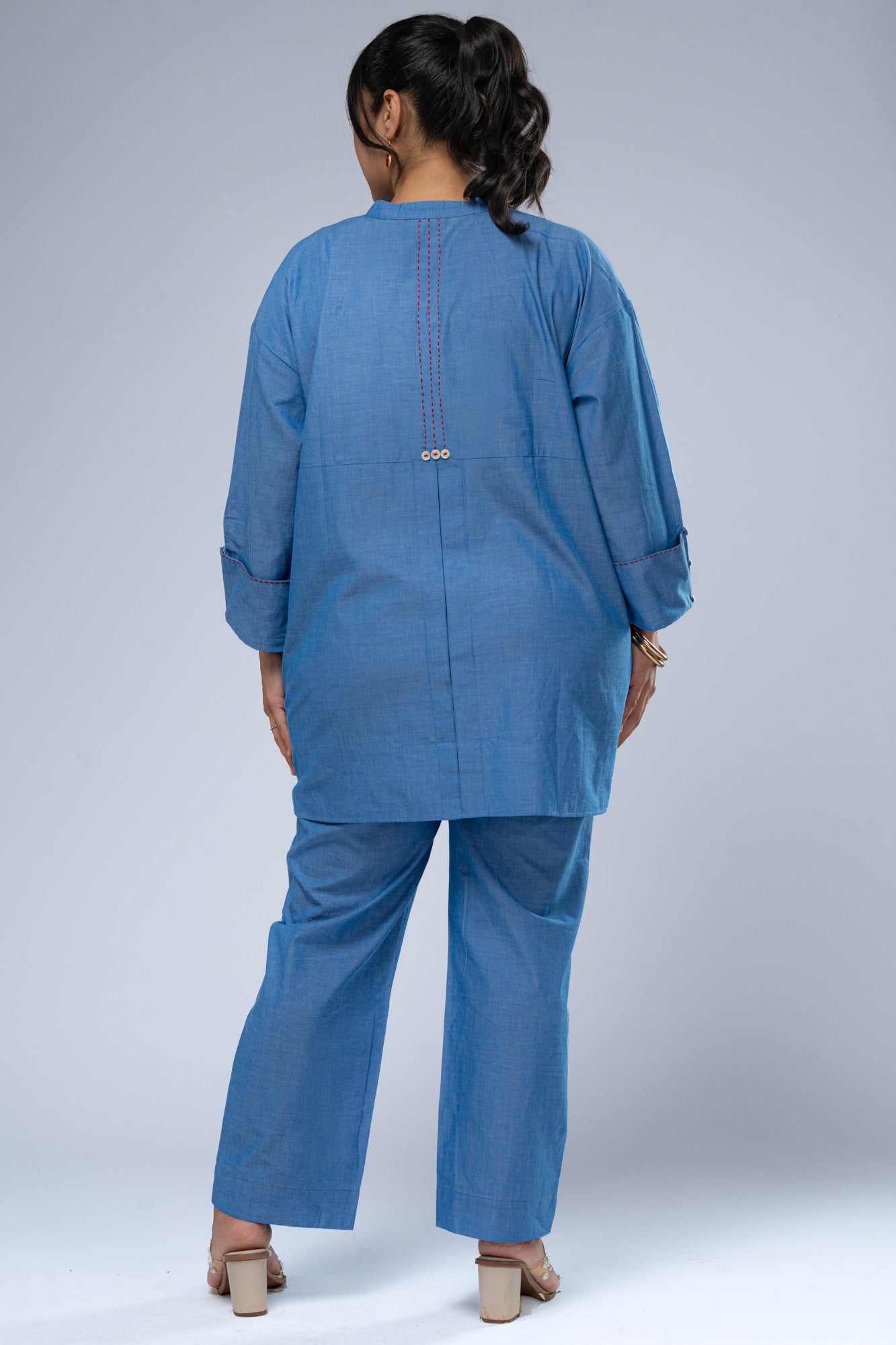Nadi Chambray Short Kurta Set