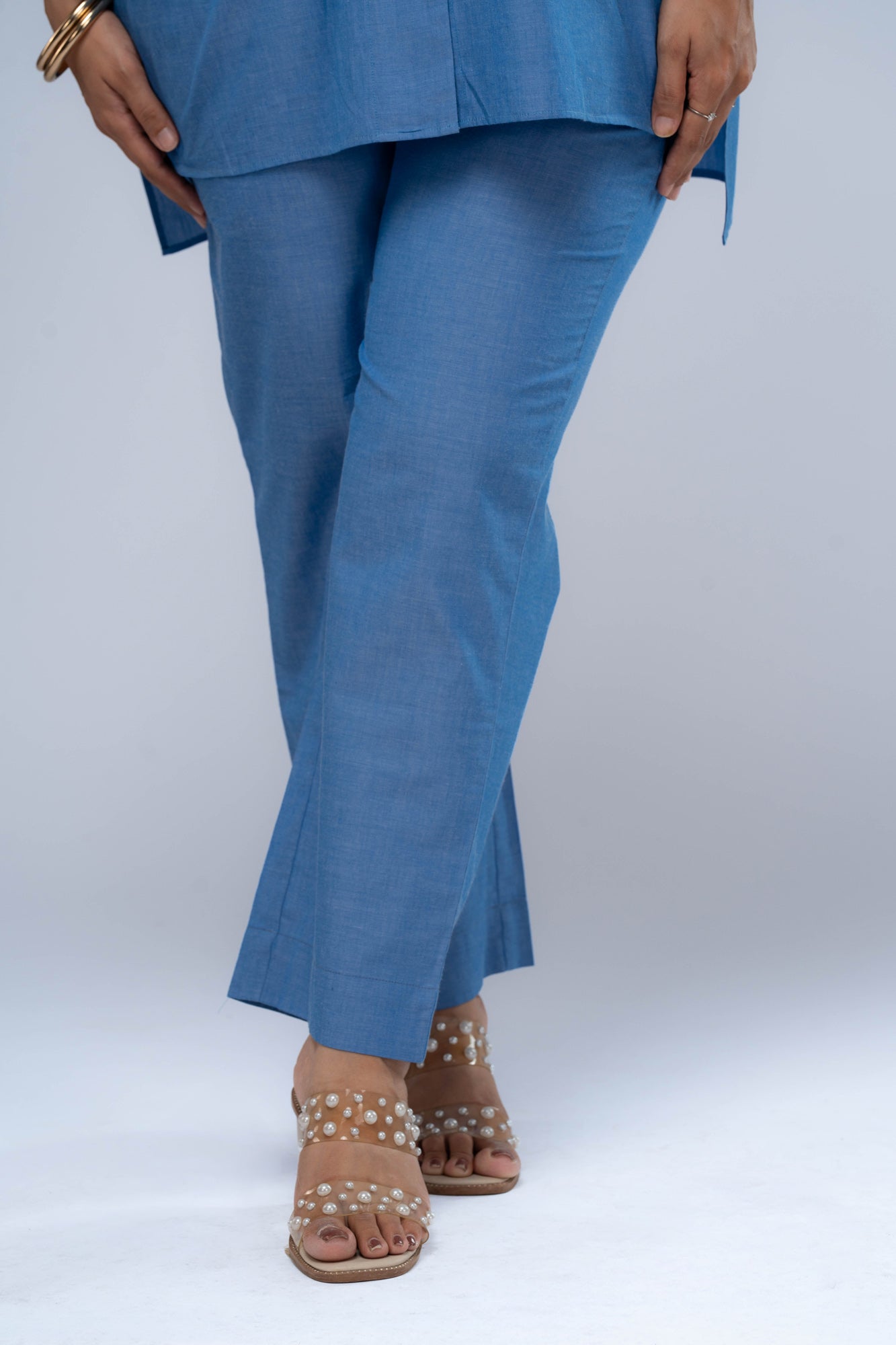 Nadi Chambray Short Kurta Set