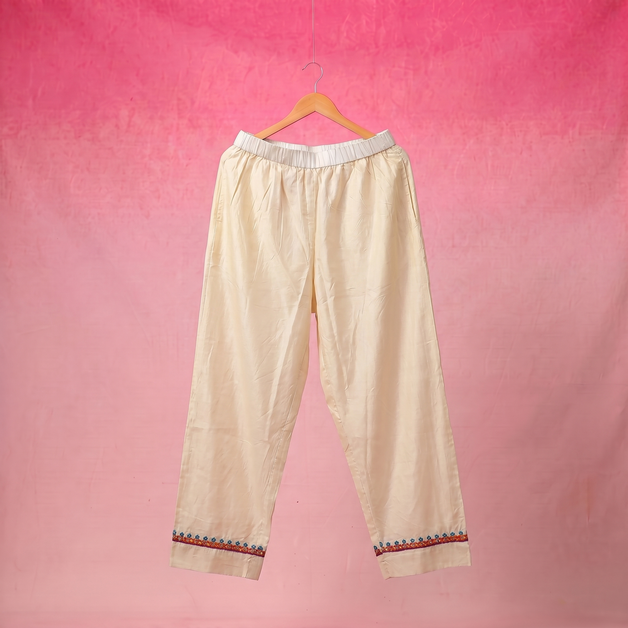 Charkha Khadi Bottom by Lavira
