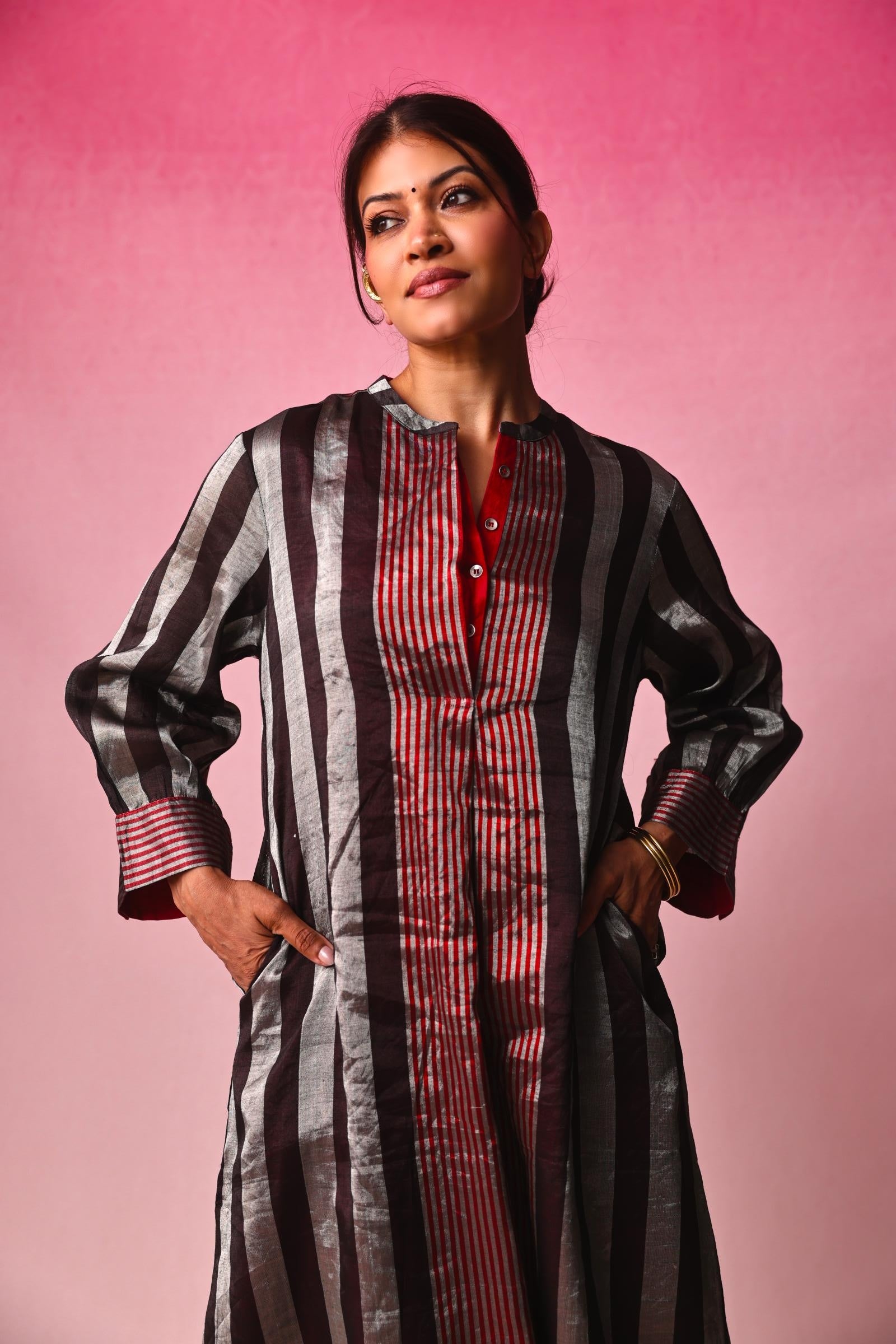 Jhumki Zari Tissue Kurta Set in Multicolor by Lavira