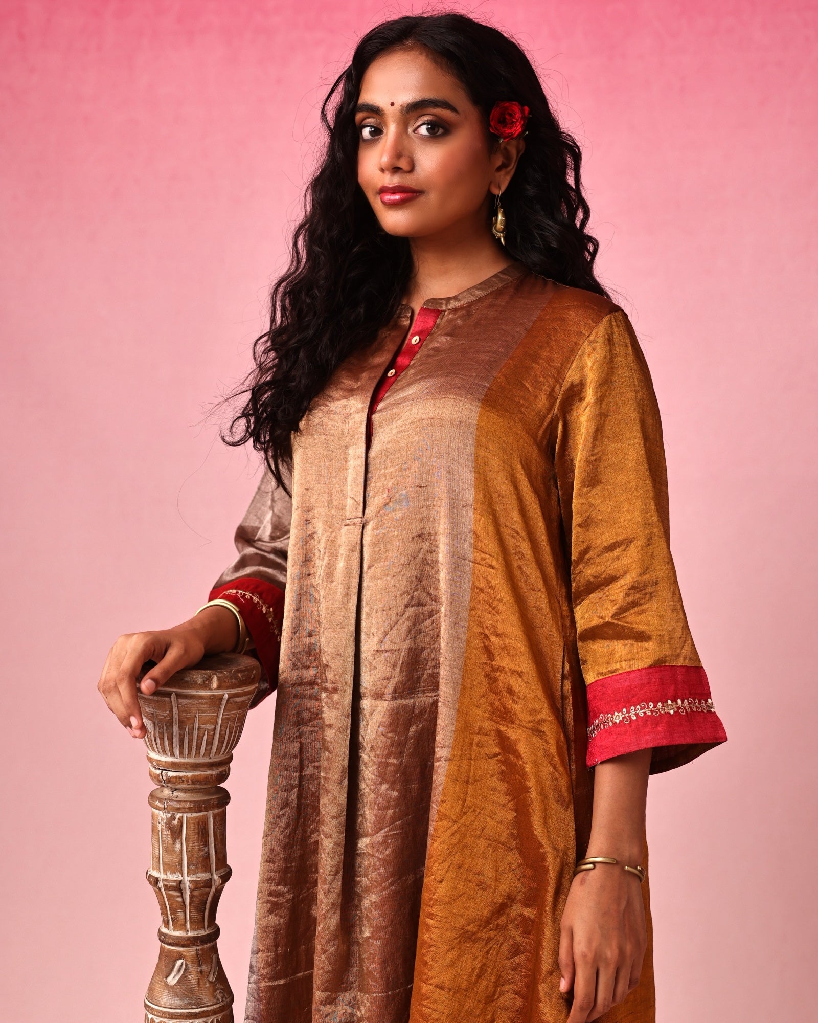 Kanaka Zari Tissue Kurta Set in Gold by Lavira