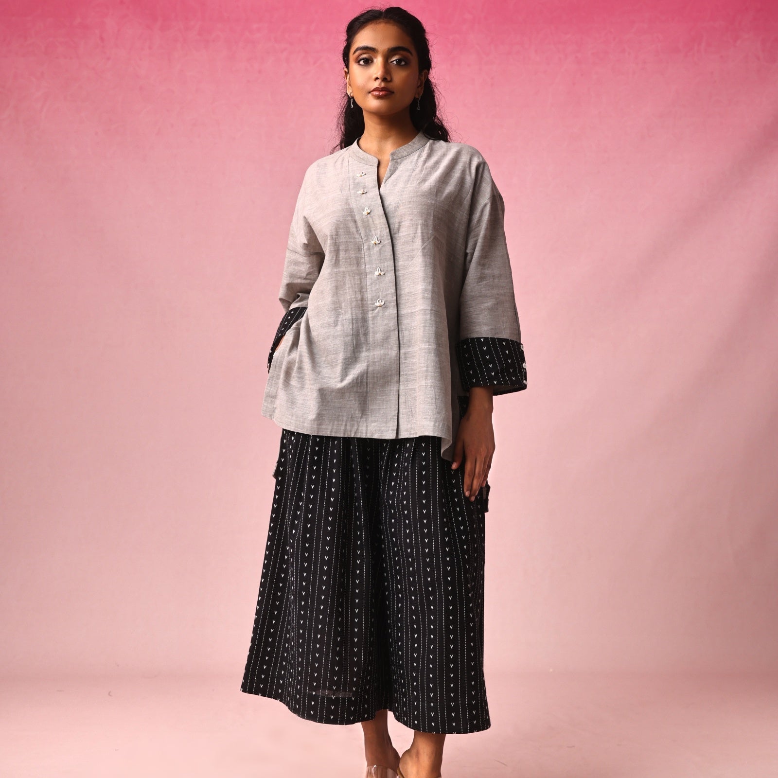 Mukuta Mangalagiri Top in Gray by Lavira