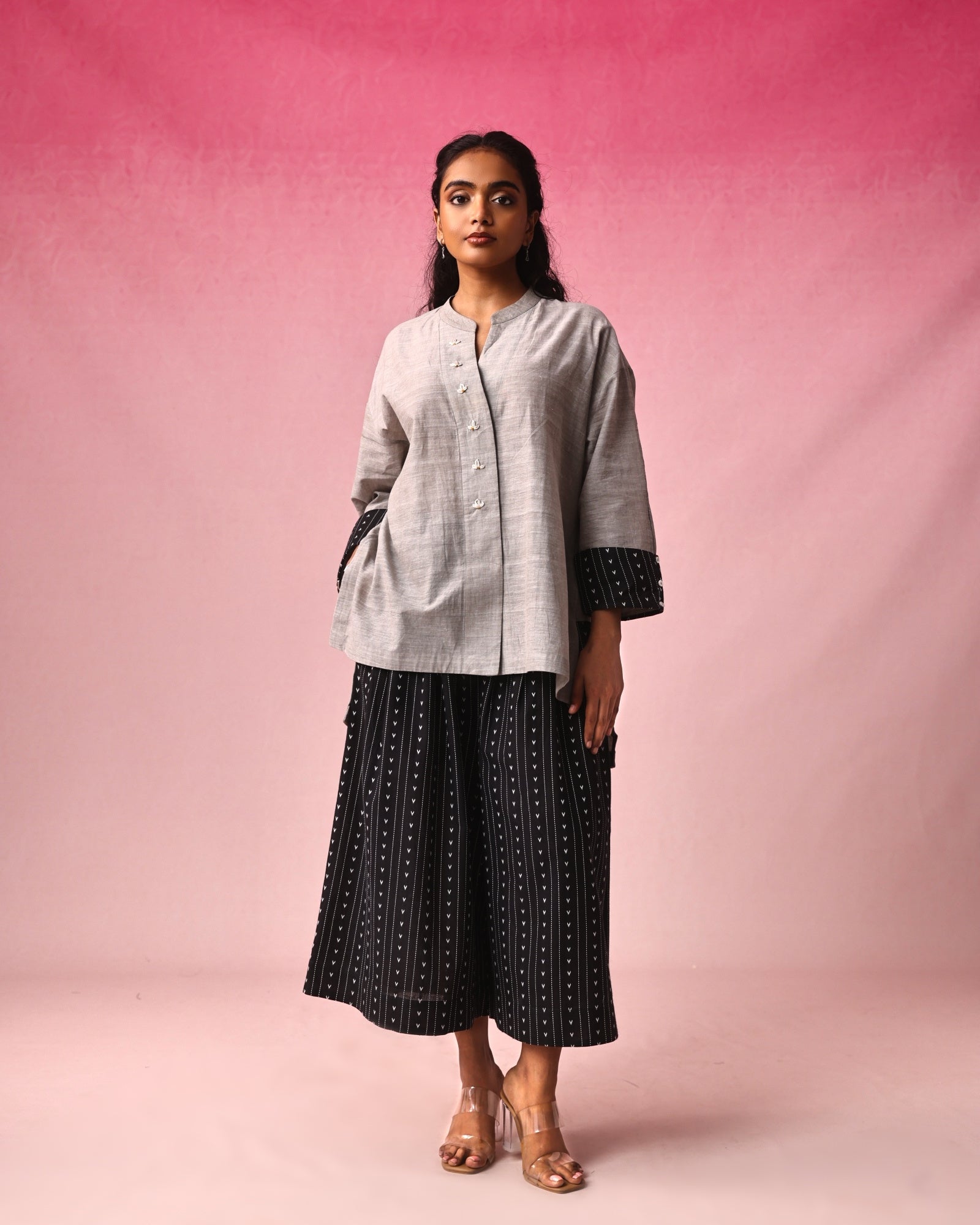 Mukuta Mangalagiri Top in Gray by Lavira