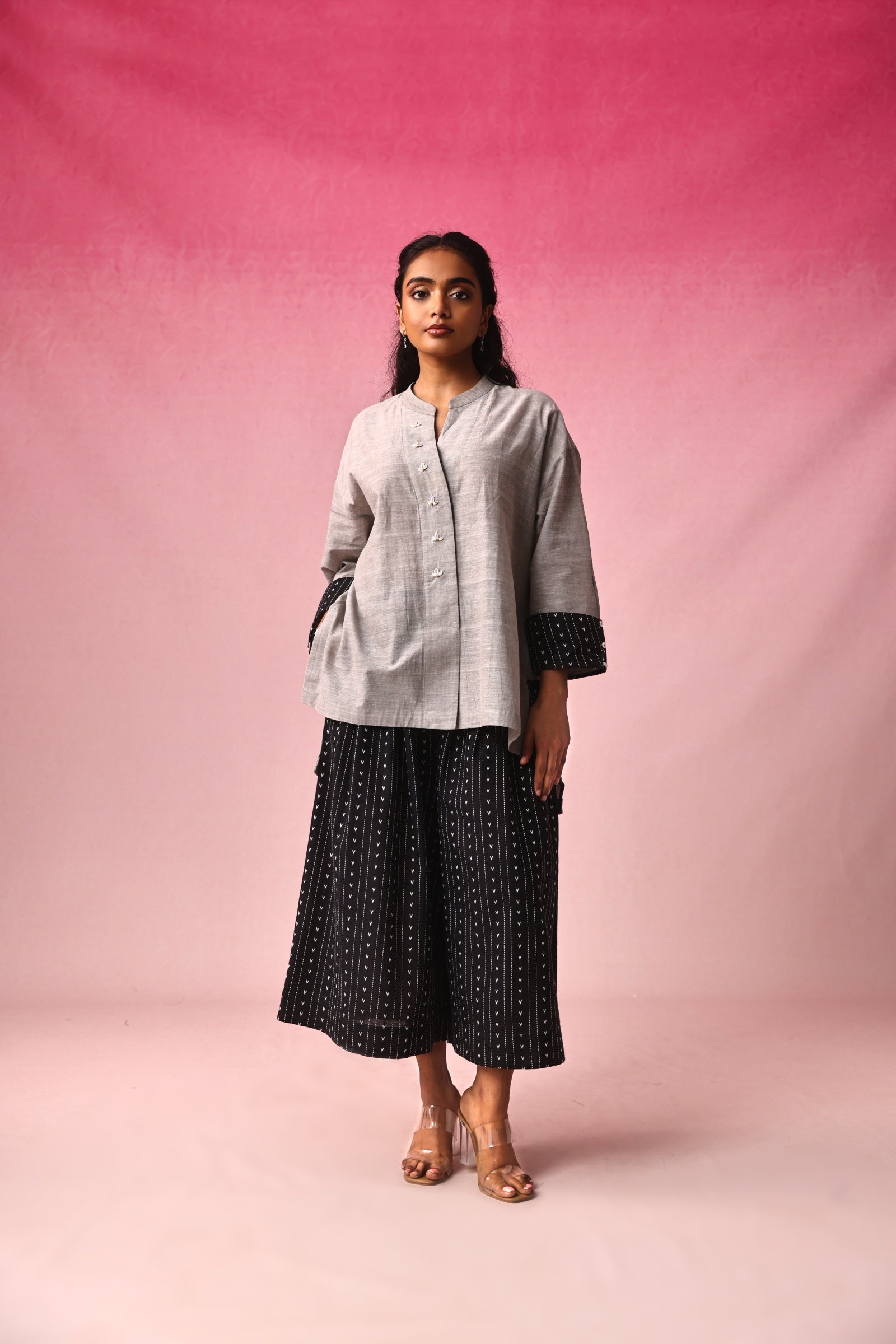 Mukuta Mangalagiri Top in Gray by Lavira