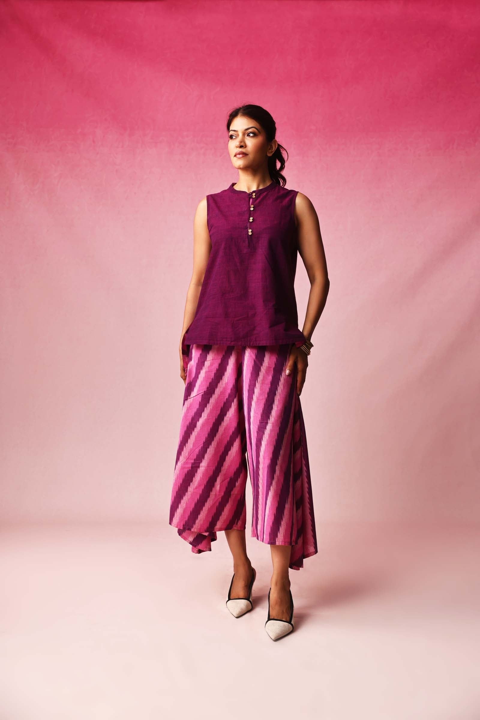 Sandhya & Tarangini Mangalgiri - Ikkat Co-ord Set in Red by Lavira