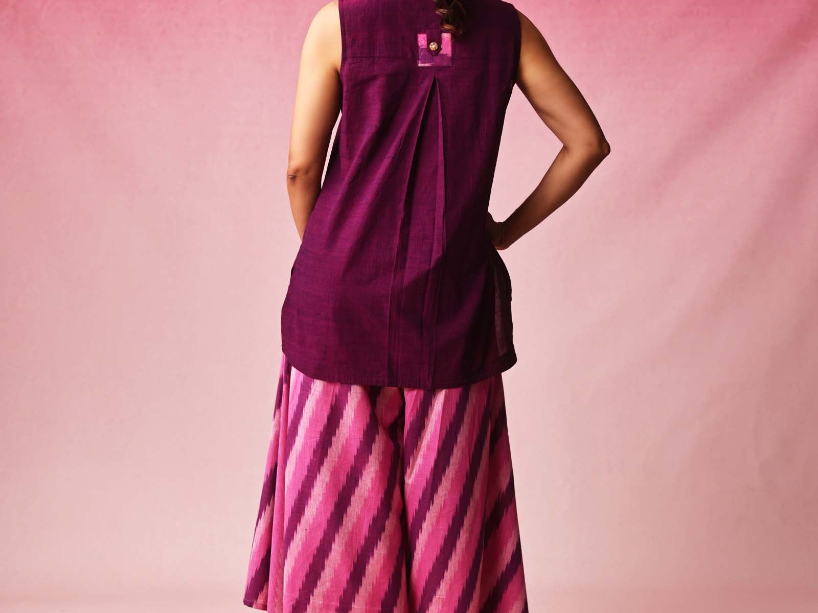 Sandhya & Tarangini Mangalgiri Ikkat Co-ord Set in Red by Lavira